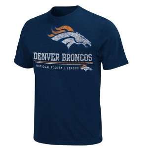  Denver Broncos Submariner T Shirt (Navy): Sports 
