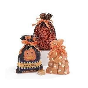   Assorted Halloween Gift Bags Happy Hauntings: Health & Personal Care