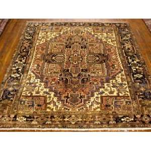  7x8 Hand Knotted Heriz Persian Rug   85x73
