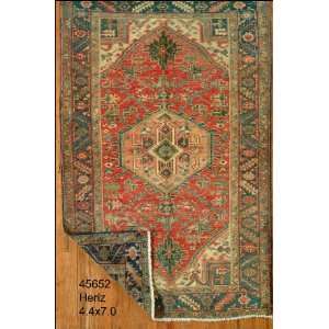    4x7 Hand Knotted Heriz Persian Rug   48x73