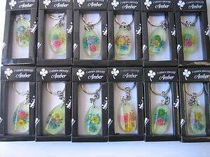 Lot of 12 Real Pressed Flower Key Chain Glow in The Dark / New  