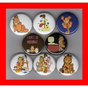  Garfield Odie Cartoon Set of 8   1 Inch Magnets 