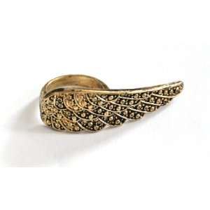 Vintage jewelry wing adjustable ring cute gold tone UK seller Art Deco