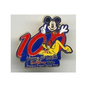  Disney Pin 100 Years of Magic Mickey & Pluto # 9850 Toys & Games