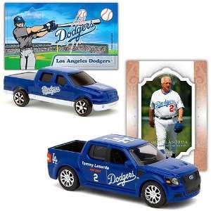   150 w/ Sticker Los Angeles Dodgers Tommy Lasorda: Sports & Outdoors