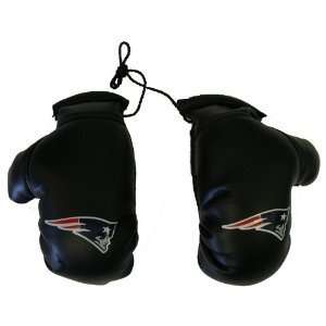    NFL 4 Mini Boxing Gloves   New England Patriots: Everything Else