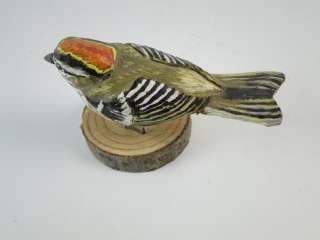 Vintage Sparrow Finch Bird Decoy Wood Carving Model Wisconsin Folk Art 