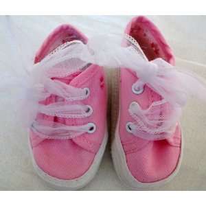   Months, New Born, Pink Canvas Booties Shoes White Ribbon Laces: Baby