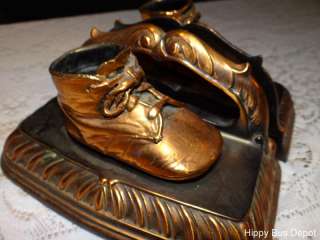 Vintage BRON SHOE Company Copper BRONZE Baby Shoe Bookends Door stop 