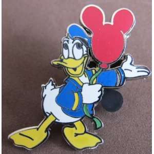   Pin Donald Duck with Mouse Ears Balloon Pin   (2010) 