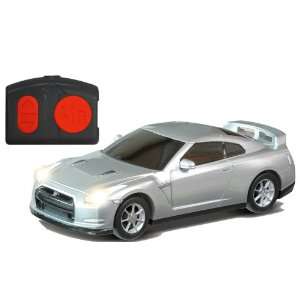   Tomy CAUL ER Nissan Skyline GT R (Silver) R/C Car 1:38: Toys & Games