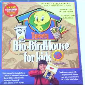   Birdhouse (Bird House) / Build a Bird House Kit: Patio, Lawn & Garden