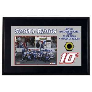  Riggs, Scott Race Used Lug Nut Plaque