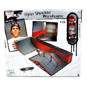  Spinmaster TechDeck Skateboard Ramp Set   Ryan Sheckler 