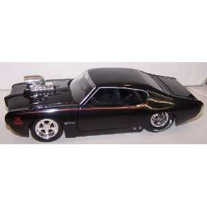   with Blown Engine 1969 Pontiac Gto Judge in Color Black: Toys & Games