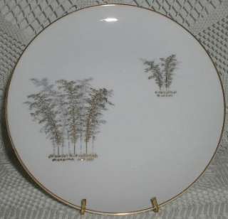 This auction is for a wonderful pattern. Marked Fukagawa, Arita 