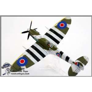  Spitfire Mk IX 172 Forces of Valor 85050 Toys & Games