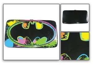 DC Comics   Batman The Dark Knight Graffiti Logo Ladies Hinge Wallet 