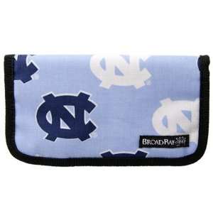 North Carolina Tar Heels (UNC) Carolina Blue Checkbook Cover:  