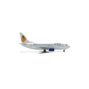  AeroClassics Nordair Boeing 737 242A Model Airplane: Toys 