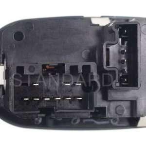    Standard Motor Products HLS 1072 Headlight Switch: Automotive