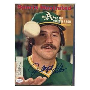 Jim Catfish Hunter Autographed/Signed 1974 Sports Illustrated (JSA 