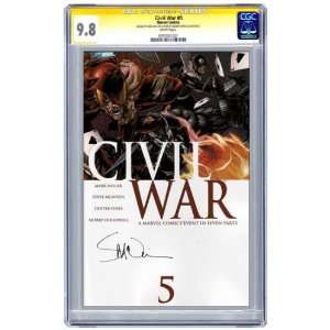   Civil War #5 Signed by Steve McNiven CGC Signature 9.8 Toys & Games