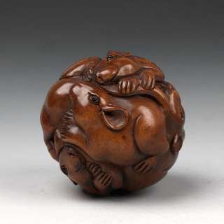 Japanese Carved Crafts Boxwood Wood Netsuke Mouse Ball  