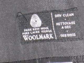 Mens Calvin Klein 3Button Suit 39R & 32X32 Pants   100% Wool Laine 
