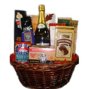 Deluxe Gift Basket   Birthday Gift Grocery & Gourmet Food