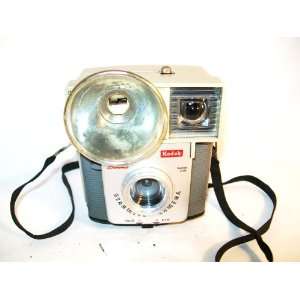  Vintage Kodak Brownie Starmite TLR Camera 