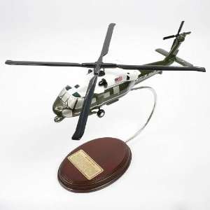 com Sikorsky VH 60 Desktop Wood Model Helicopter / Unique and Perfect 