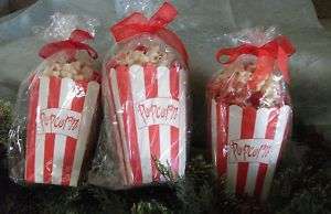 POPCORN & CRANBERRY 3 BALL Christmas ORNAMENTS In Popcorn Box 