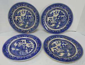 Antiq 1915 BUFFALO POTTERY Blue Willow 4 Dinner Plates  