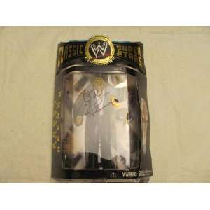   CLASSIC COLLECTOR SERIES BOBBY HEENAN ACTION FIGURE 