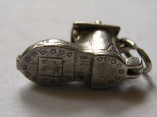 VINTAGE 60s ENGLISH SILVER NUVO OLD LADY IN SHOE CHARM  