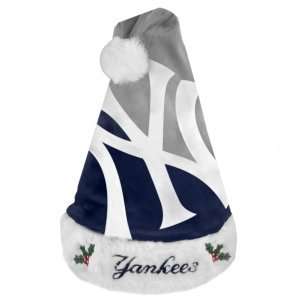  New York Yankees MLB Santa Hat   2011 Colorblock Design 