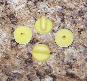 Yellow Rubber Pin n Screw Guards WWI collar tabs LOT OF 4 E6502  