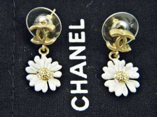 CHANEL CC Dangle Daisy Flower Pierce Earrings NIB  