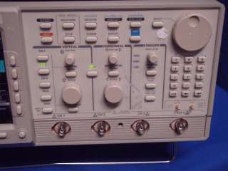   TDS 694C 4 CHANNEL DIGITAL REAL TIME OSCILLOSCOPE USED  