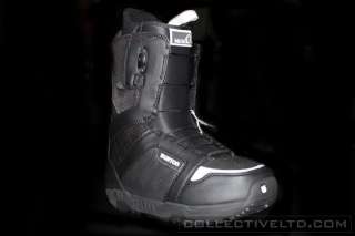 2011 Brand New Mens Burton Moto Snowboard Boot BLACK WHITE 10  