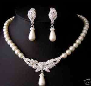 charming Bridal white akoya pearl necklace earrings set  