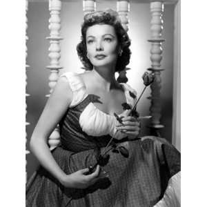 Gene Tierney Glamour Portrait During a Brief Stay at 1952 Premium 