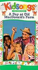 Kidsongs   A Day at Old MacDonalds Farm VHS  