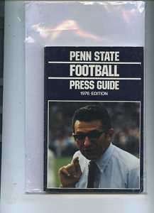 1976 Penn State football media guide Joe Paterno MBX15  