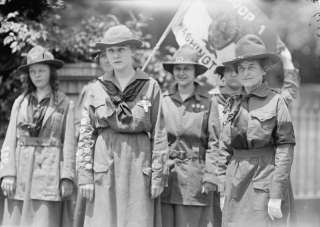 1917 photo Girl Scouts founder, Mrs. Juliette Low  
