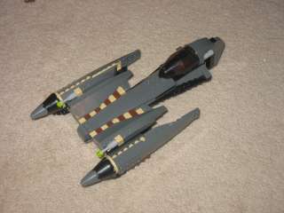 Lego Star Wars 7656 General Grievous Starfighter Ship  