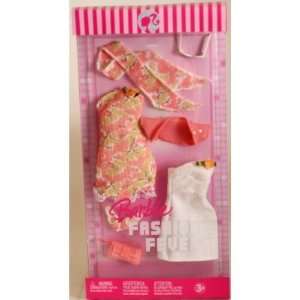 Barbie Fashion Fever Holiday Clothes and Accessories   White and 