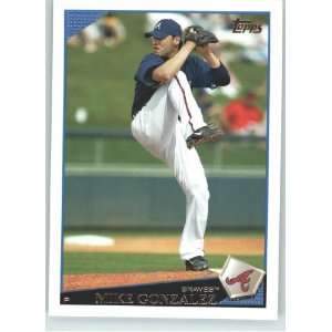  2009 Topps #262 Mike Gonzalez   Atlanta Braves (Baseball 