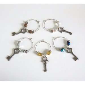 Set of 5 Crystal Key Wine Glass Charms:  Kitchen & Dining